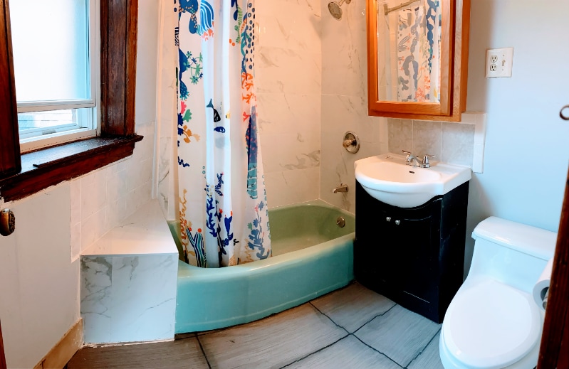 Building Photo - 3325 S Emerald Ave