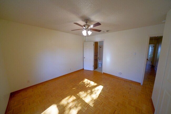 Building Photo - 4211 Colonneh Trail