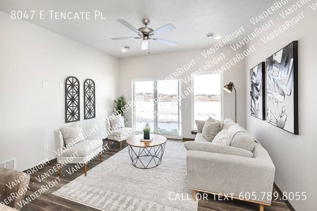 Building Photo - 8047 E Tencate Pl