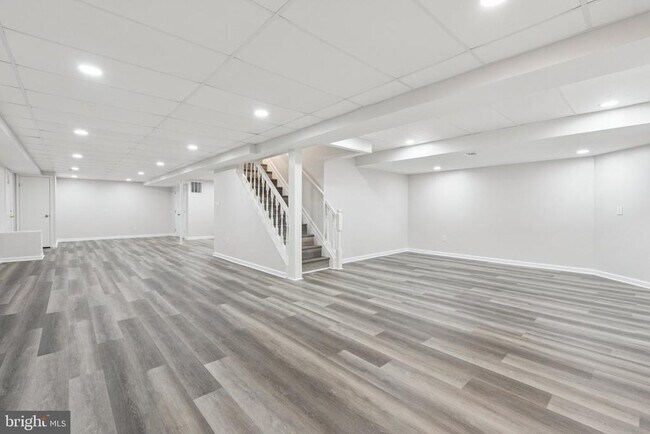 Building Photo - 13204 Lantern Hollow Dr