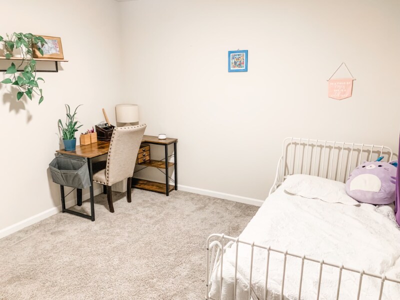 Building Photo - 1903 SE Silktassel Wy