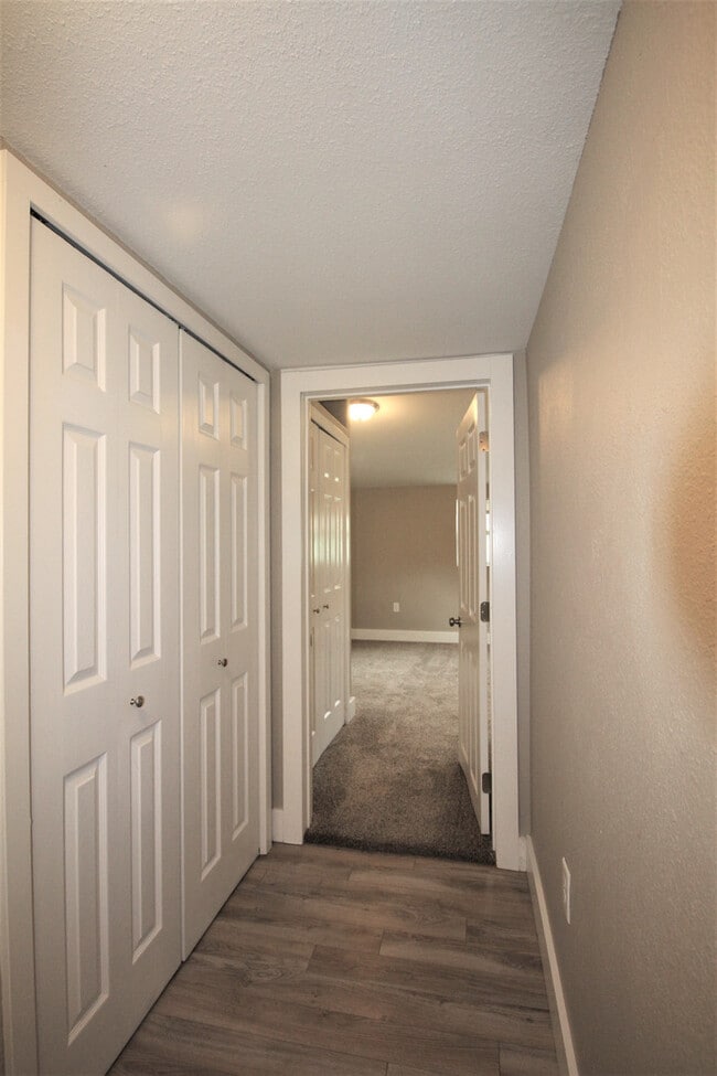 Building Photo - Classy 3BD/2BA House - Spacious Bedrooms, ...