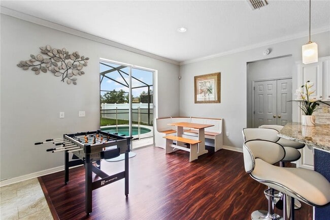 Building Photo - 131 Willow View Dr