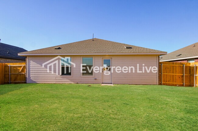 Building Photo - 12524 Huntington Rdg Wy