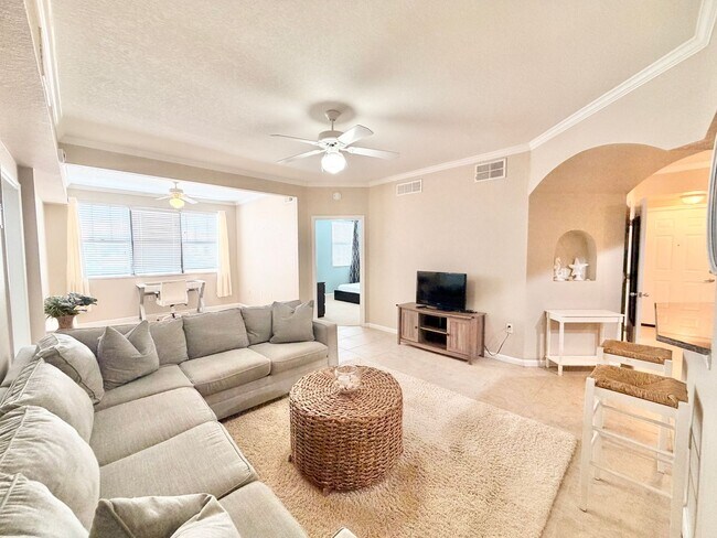 Building Photo - 12960 Positano Cir