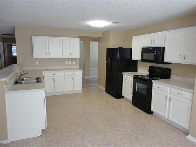 Building Photo - 108 Quail Meadows Ln