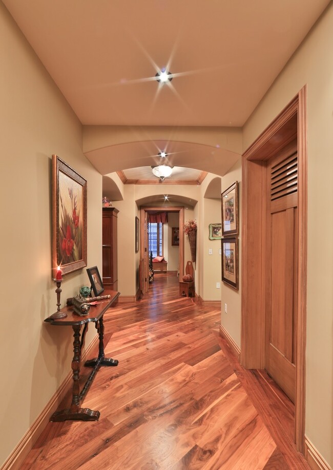 Building Photo - Luxury Living in Coronado's Regatta Bay Co...