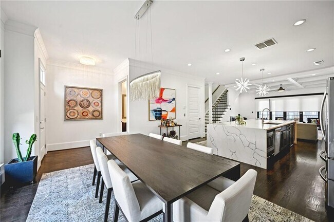 Building Photo - 1108 Briar Cove Cir