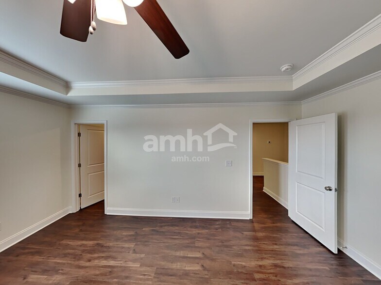Building Photo - 103 Marin Dr