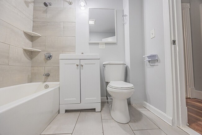 Building Photo - 49 Essex St