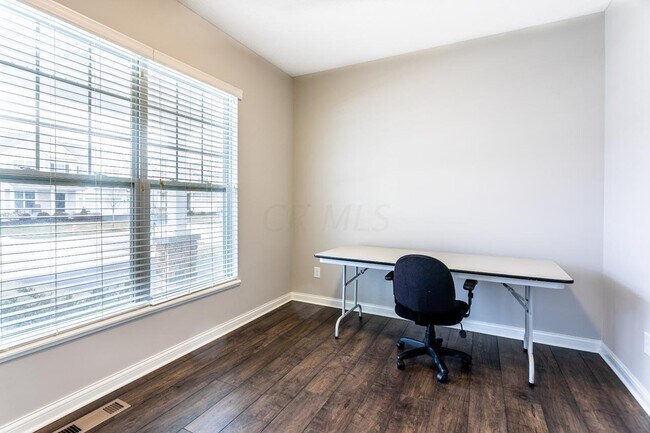 Building Photo - 6146 Dajana Dr