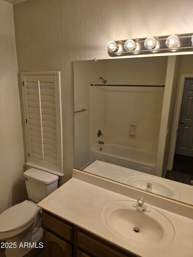 Building Photo - 4614 N Desert Stream Way