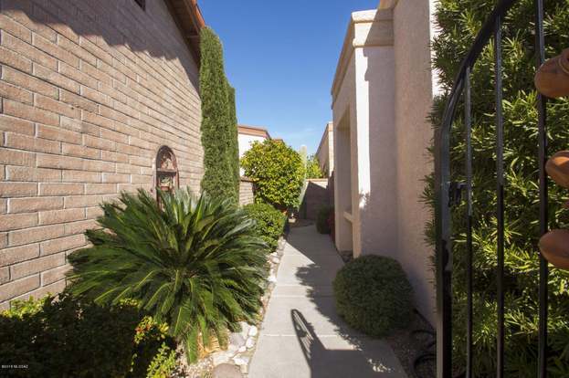 Building Photo - 1606 W Calle Del Ducado