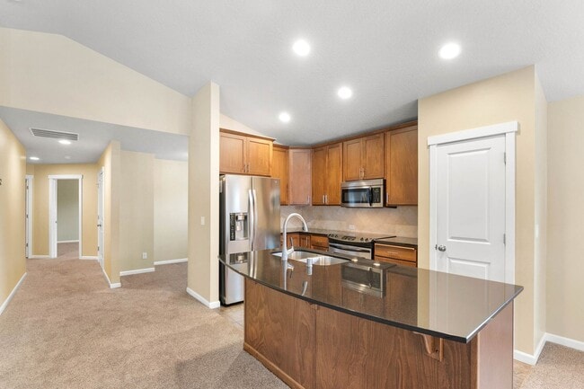 Building Photo - 2121 N Country Vista Blvd