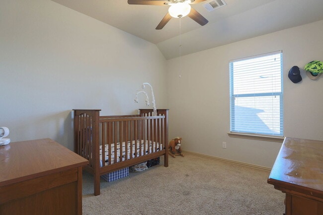 Building Photo - 2300 Dovetail St