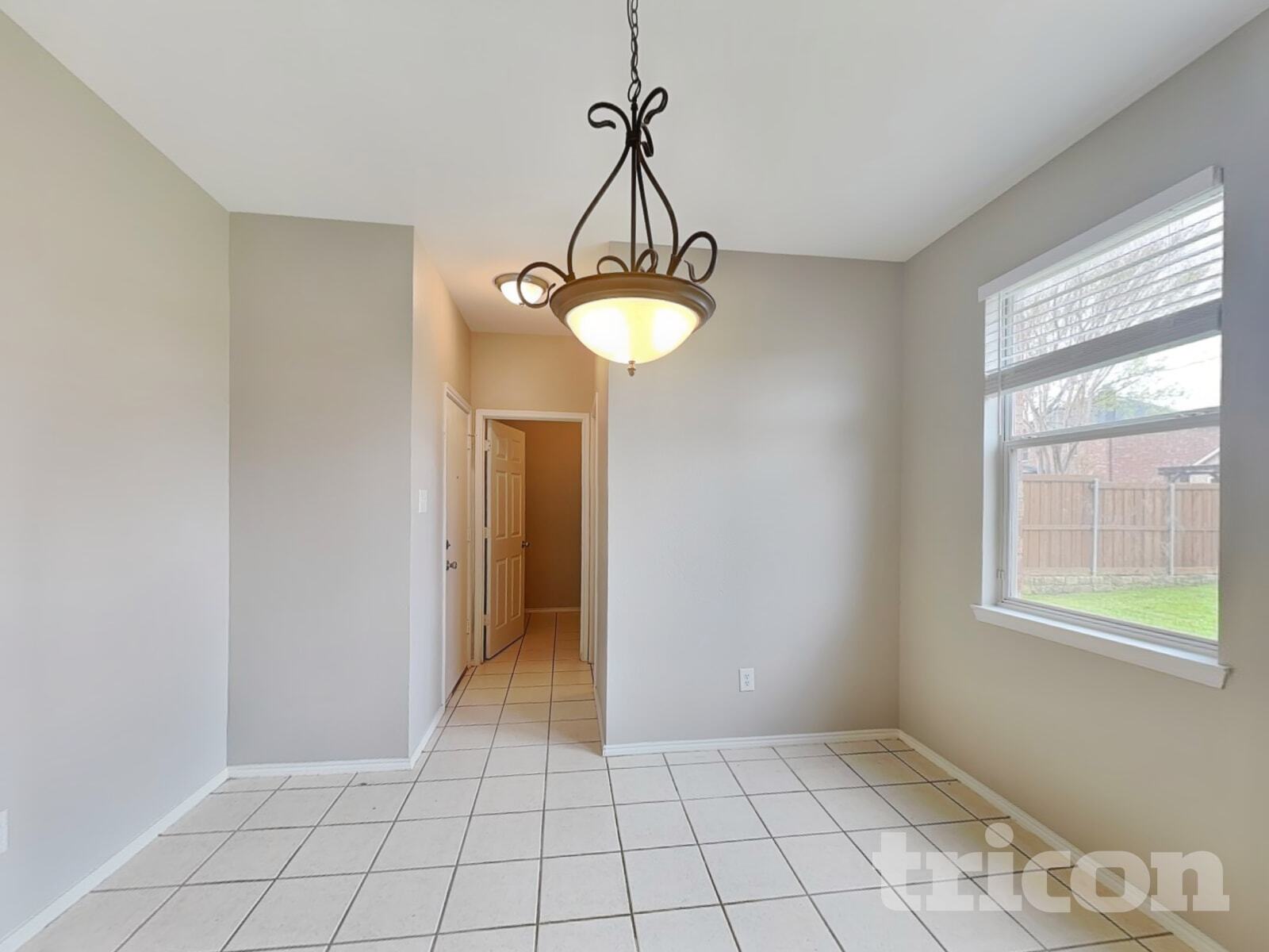 Building Photo - 517 Cassia Way