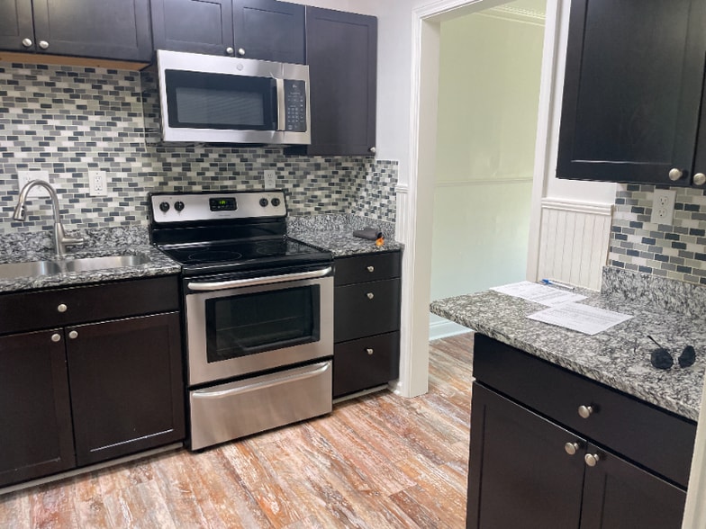 Primary Photo - 4443 Bethel Church Rd