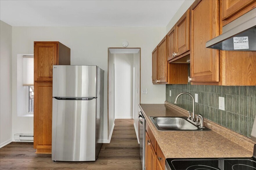 Building Photo - 149 Jay St