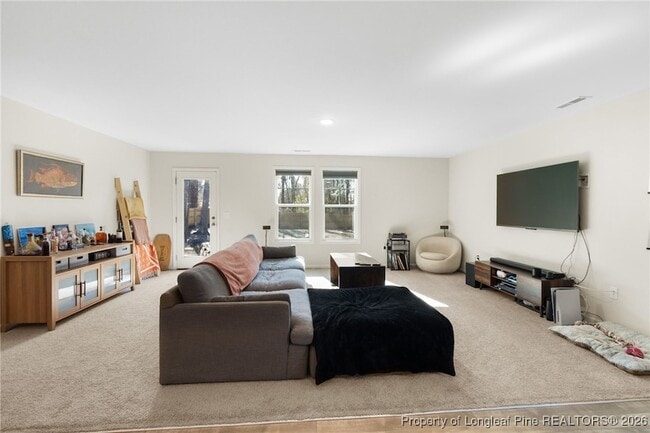 Building Photo - 302 Post Ave