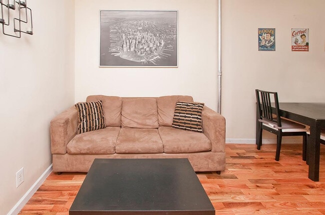 Building Photo - 2370 1st Ave