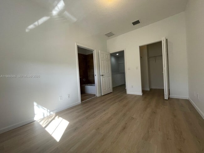 Building Photo - 6010 Woodlands Blvd