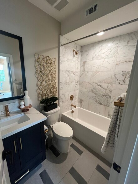 *Model Home Staging* - 13914 Boyden Way