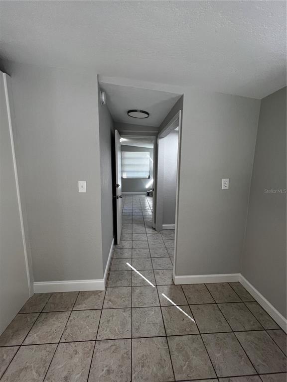 Building Photo - 1931 Carrigan Ave