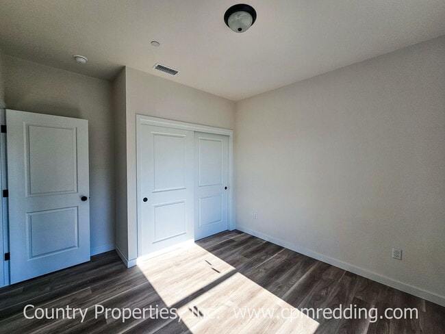 Building Photo - Almost New 3-Bedroom House with Lots of Upgrades Near Keswick Dam!
