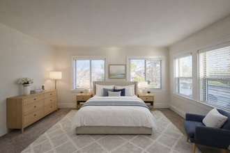 Building Photo - Bright & Inviting 1BR in the Heart of North Alhambra