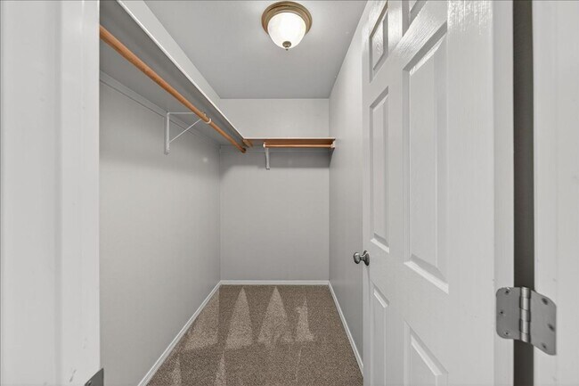 Building Photo - Beautiful NW Meridian Home with Privacy and Community Amenities