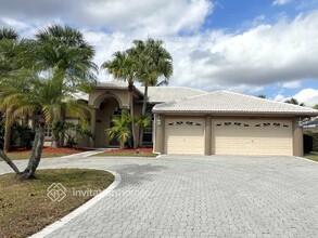 Building Photo - 8227 NW 41st St