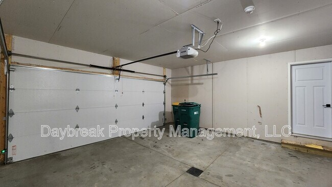 Building Photo - 6728 66th Ave S