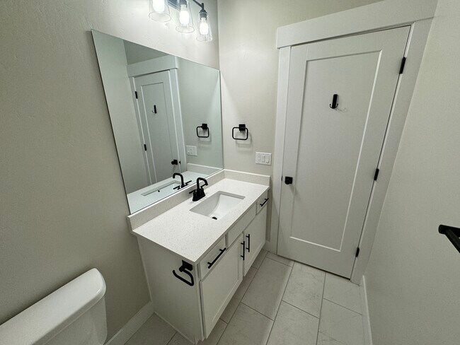 Bathroom - 88 S Hayata Ln