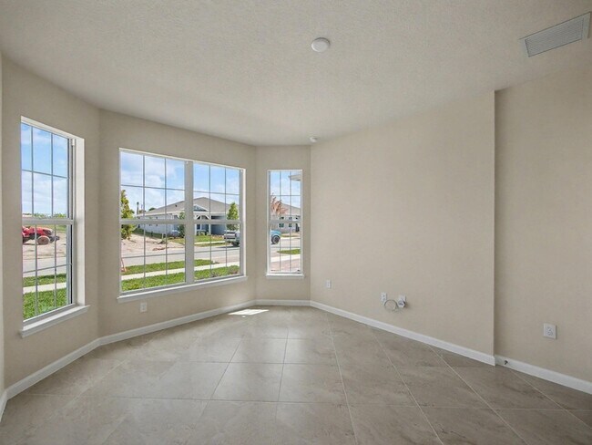 Building Photo - 14172 SW Incarnadine Ln