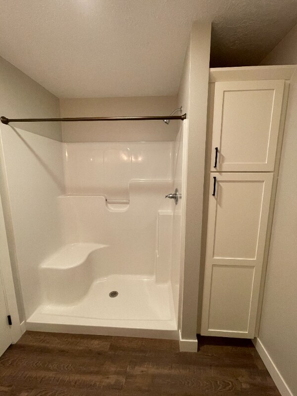 Building Photo - 2912 Sportsmans Dr