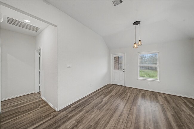 Building Photo - 3715 Singing Flower Ln