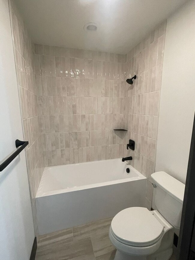 Building Photo - Whitefish Landing Town House