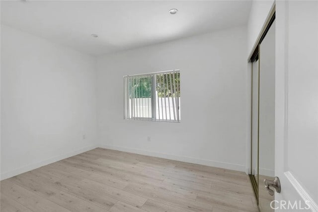 Building Photo - 634 E Valencia Ave