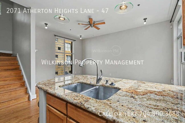 Building Photo - 2071 Atherton Heights Ln