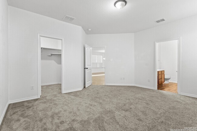 Building Photo - 3515 Sand Castle Wy