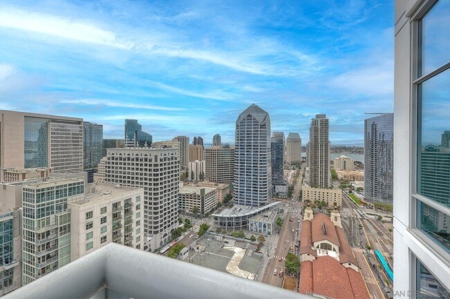 Building Photo - 1262 Kettner Blvd