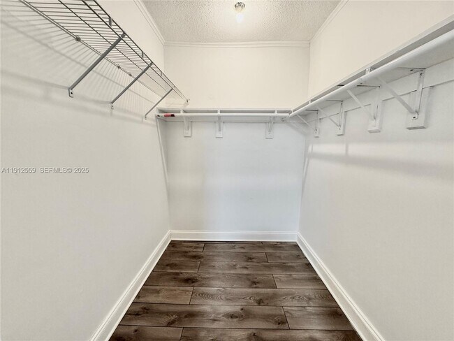 Building Photo - 14901 SW 4th St