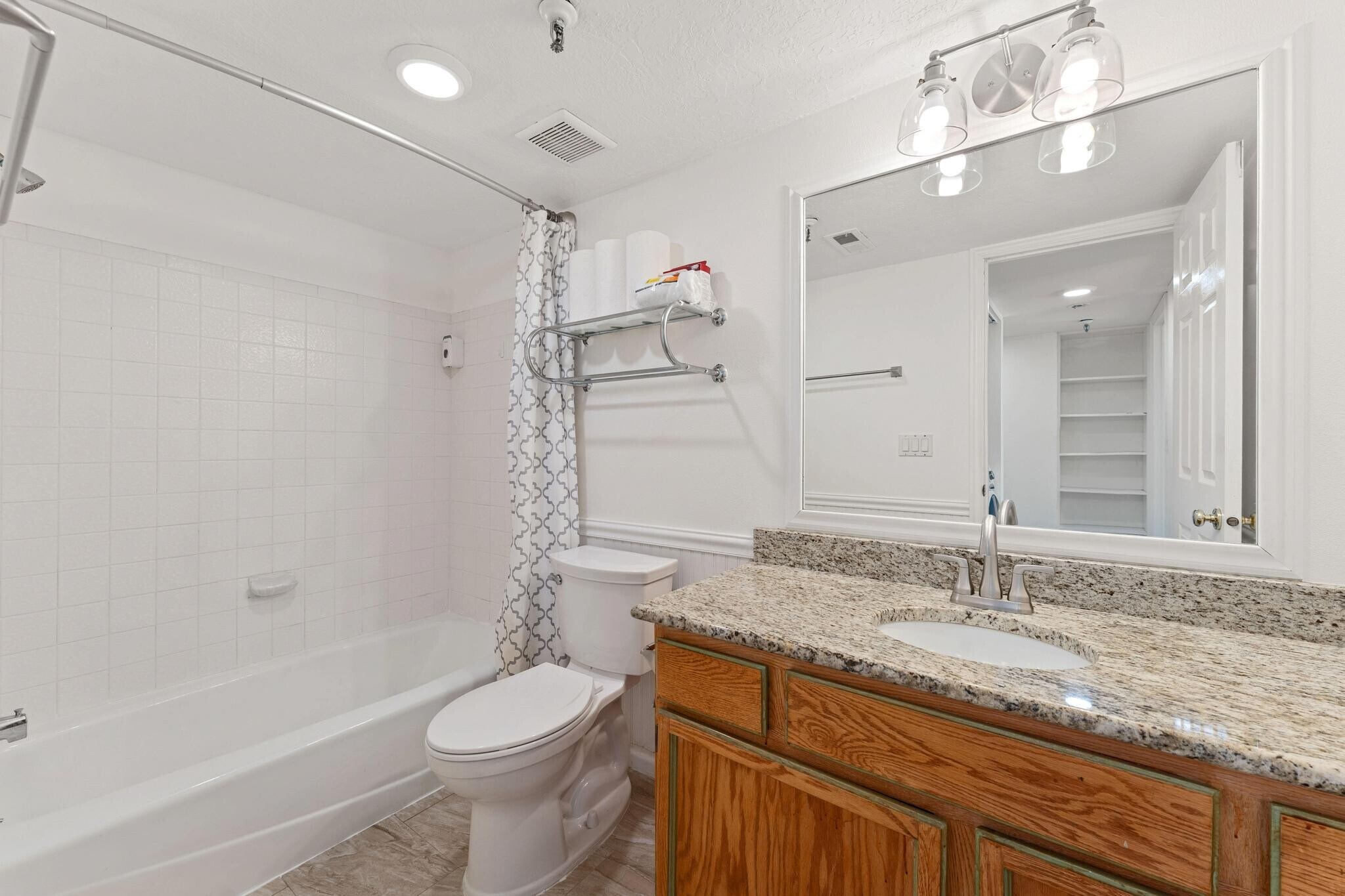 Building Photo - 1650 Upper Ironhorse Loop