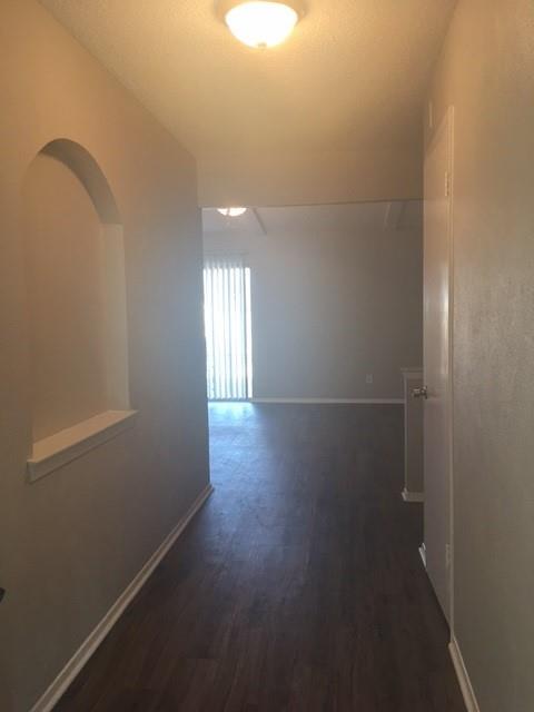 Building Photo - 853 Lexington Dr