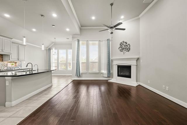 Building Photo - 2402 Long Meadow Way