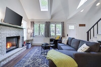 Building Photo - 141 Tommy's Ln