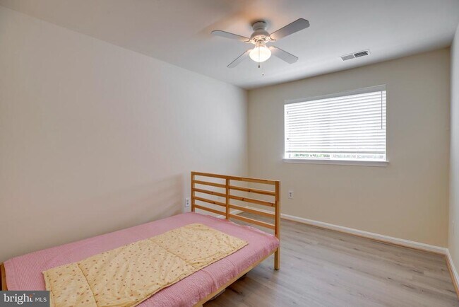 Building Photo - 11180 Rienzi Pl
