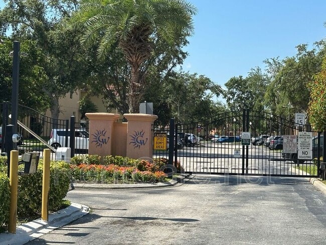 Building Photo - 2698 Andros Ln