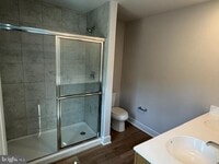 Building Photo - 1123 James St