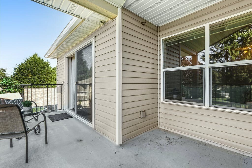 Building Photo - 2001 120th Pl SE